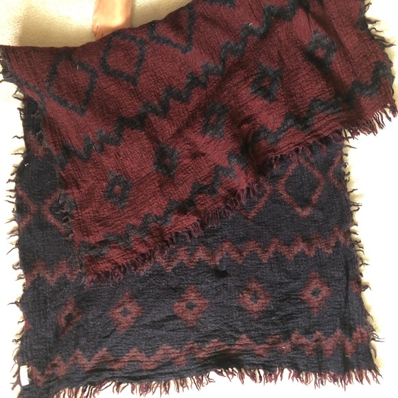 Wilfred Blanket Scarf - Picture 4 of 4